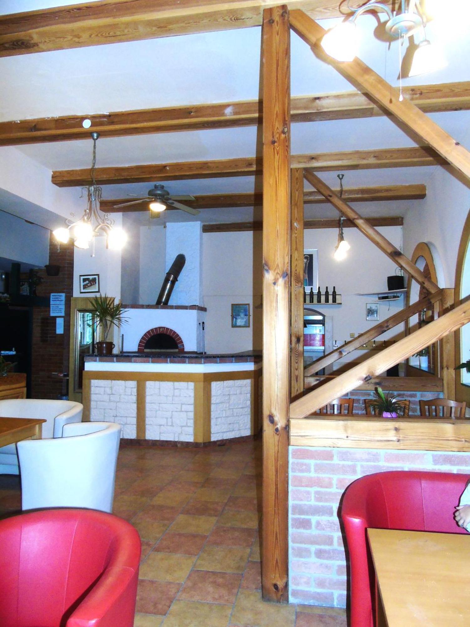Toris Inn Trinec Exterior foto