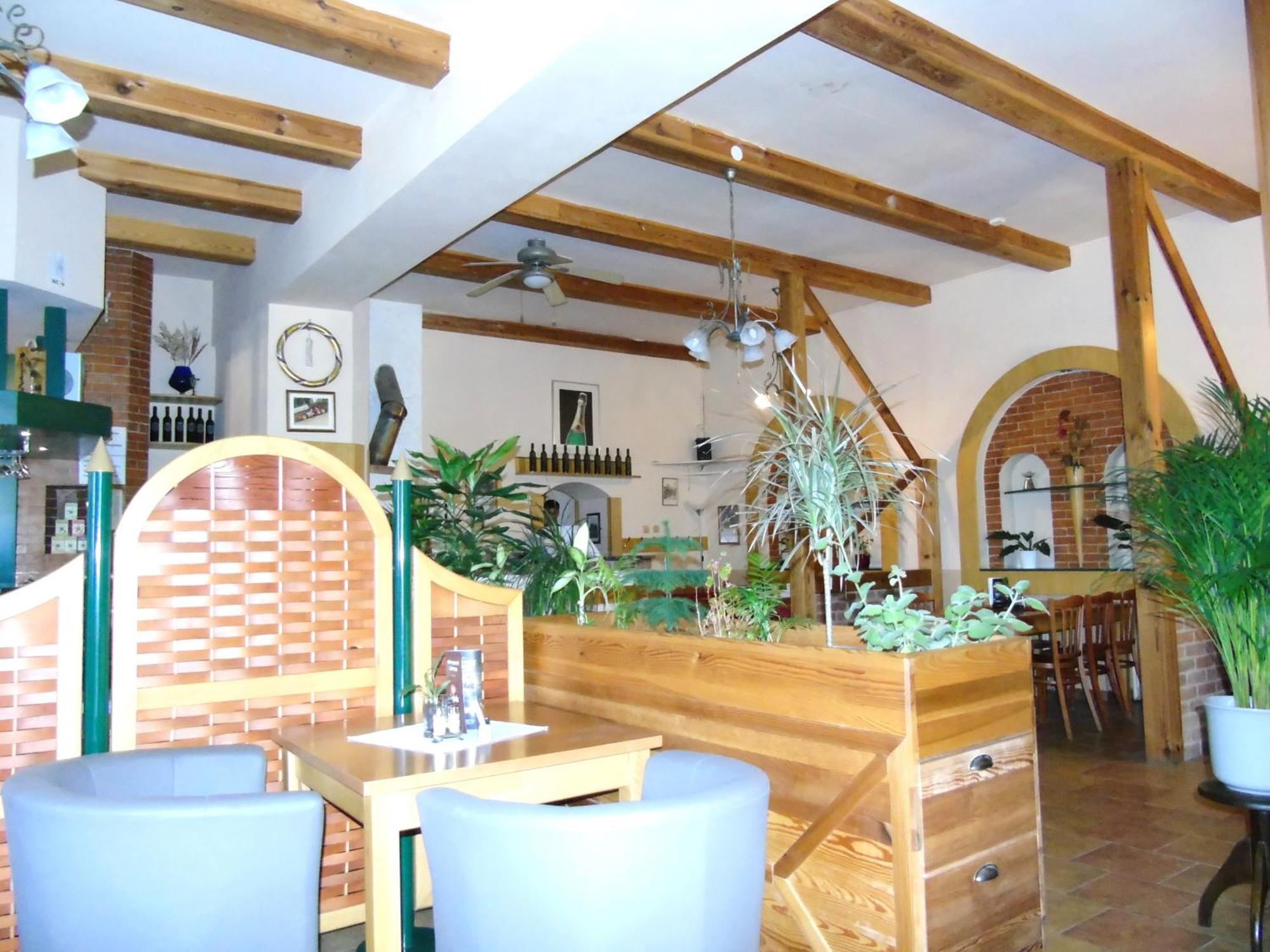 Toris Inn Trinec Exterior foto